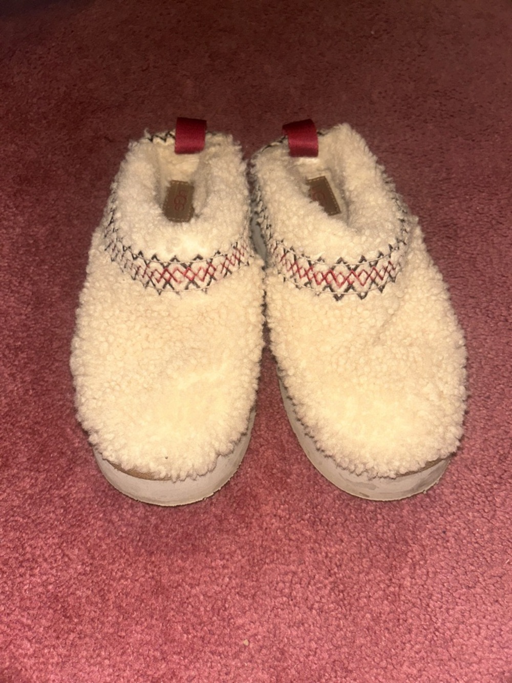 UGG Cream Sherpa Slip-On Slippers with Red Pull Tab